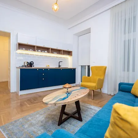 Megapolis City Center Suites Апартаменты Сараево